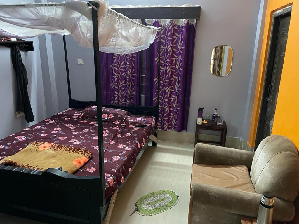 Vamoose S Das Homestay Агартала Экстерьер фото